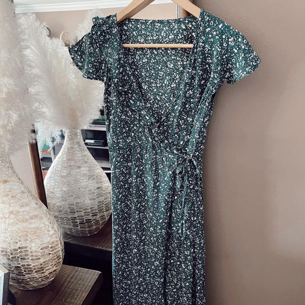 Urban Outfitters wrap dress Size 2